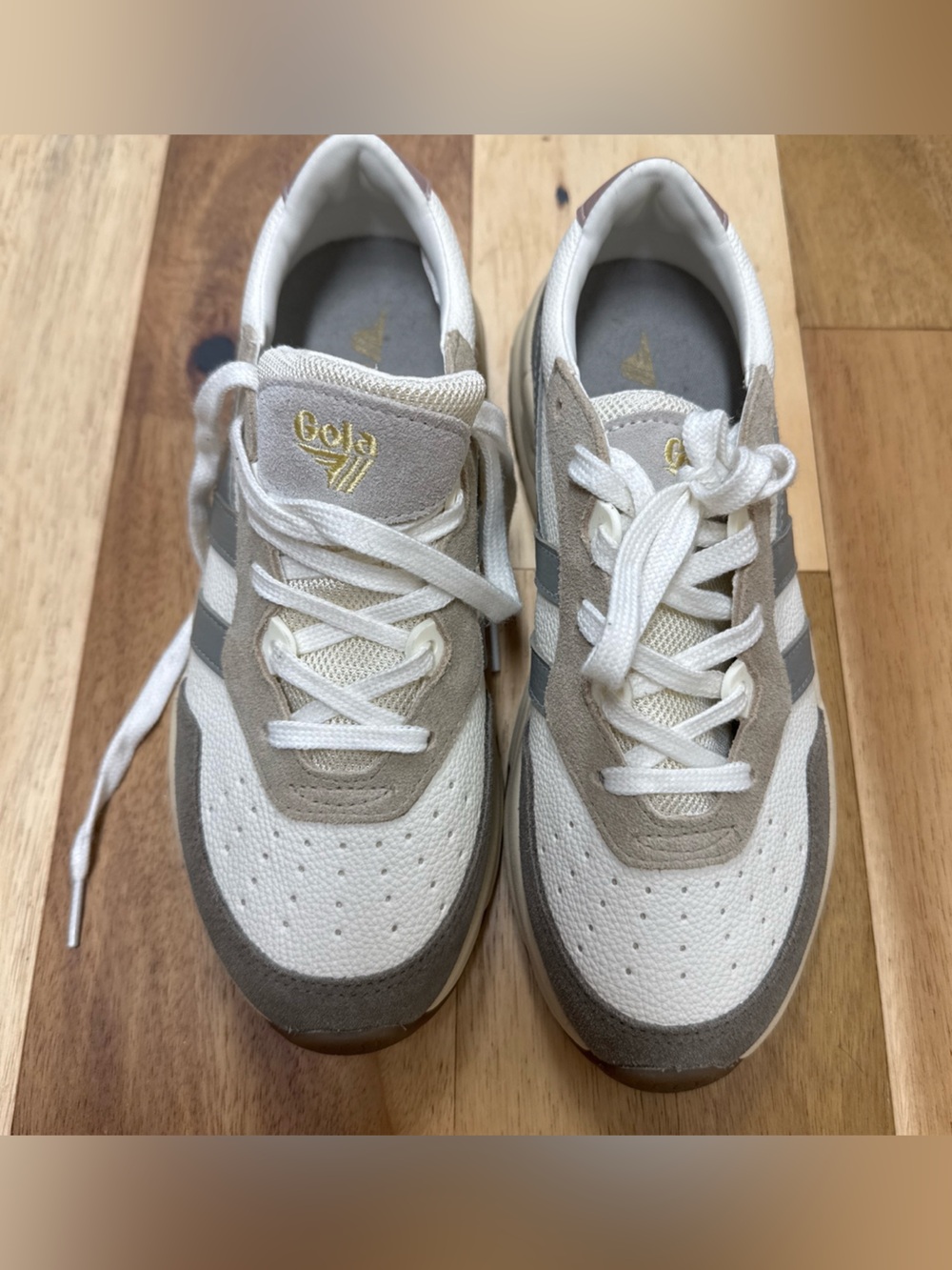 GOLA sneakers size 7